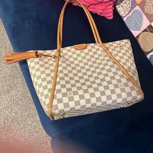 Louis Vuitton tote